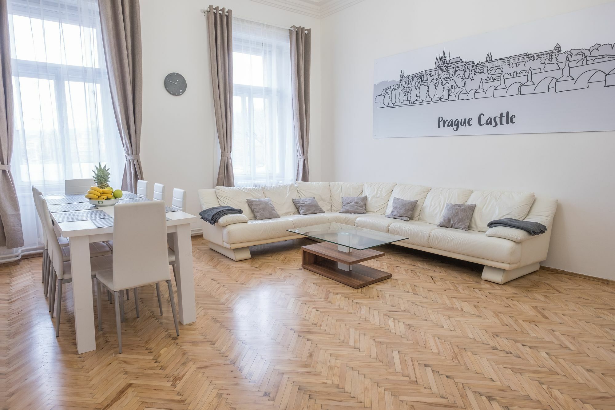 Apartments Resslova By The Dancing House Praga Esterno foto